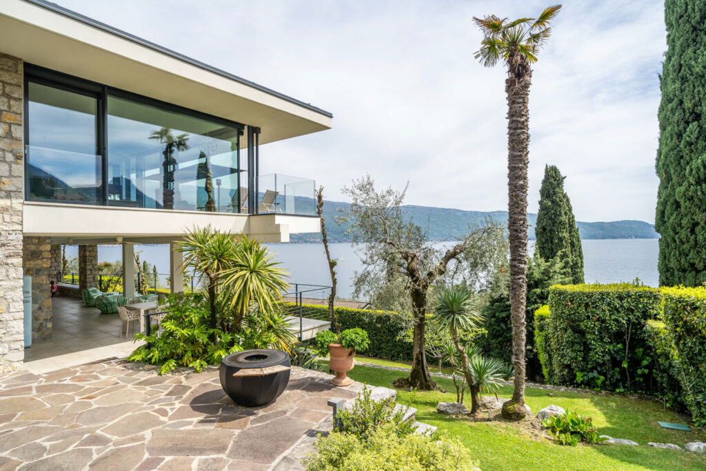 Immobilienfoto Haus mit Seeblick am Gardasee