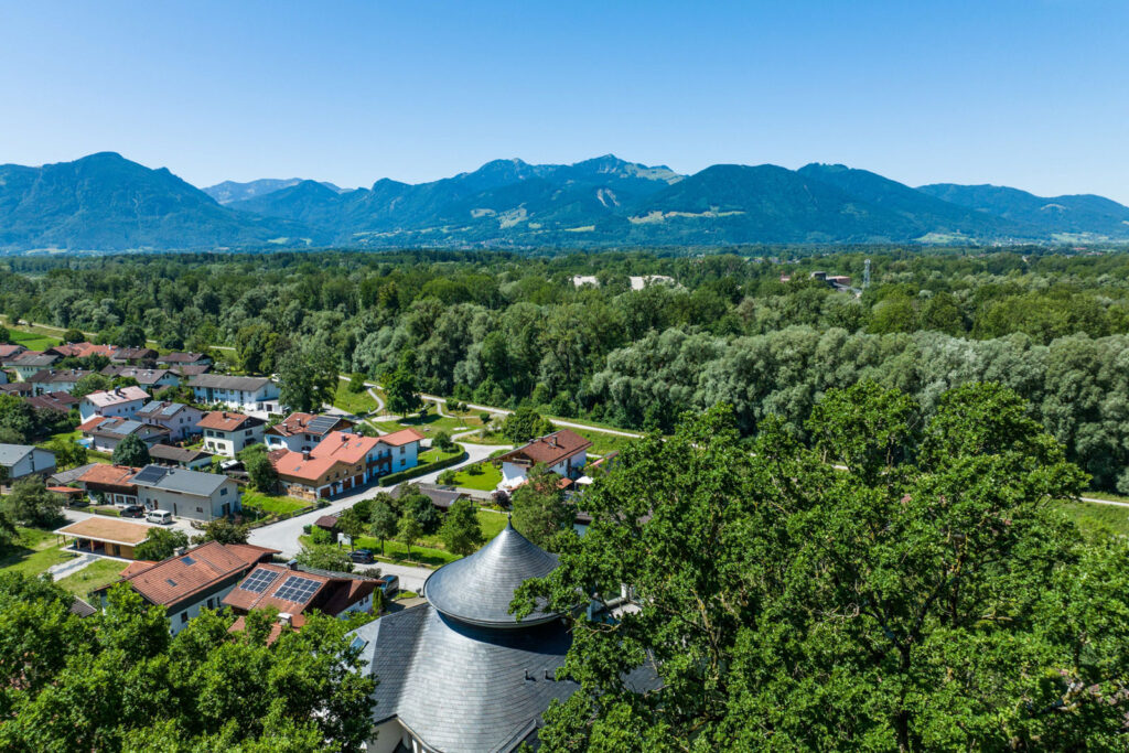 Immobilienfoto Schlösschen über dem Inntal